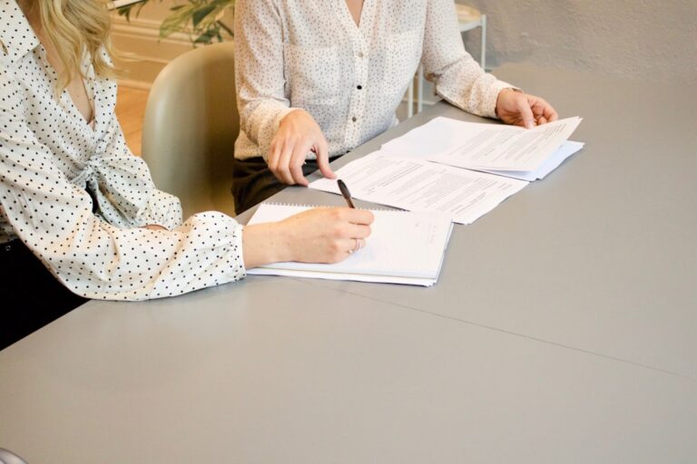 Essential Steps to Choosing the Right Business Advisor for You