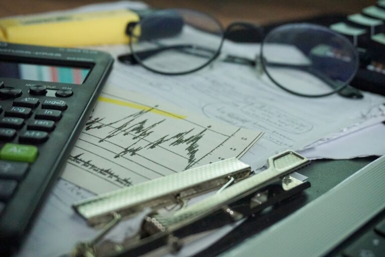 Leveraging Technology in Modern Business Advisory Practices